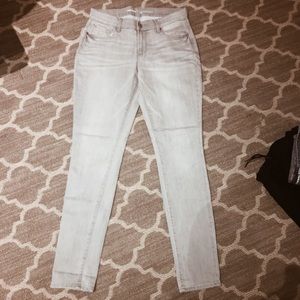 OLD NAVY curvy/profile jeans